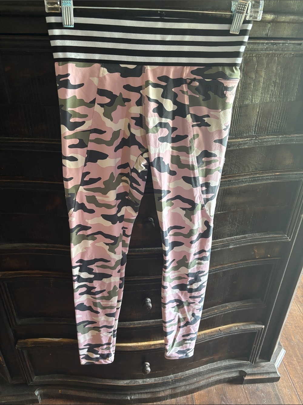 Victoria Secret PINK Ultimate Striped Waist Legging S